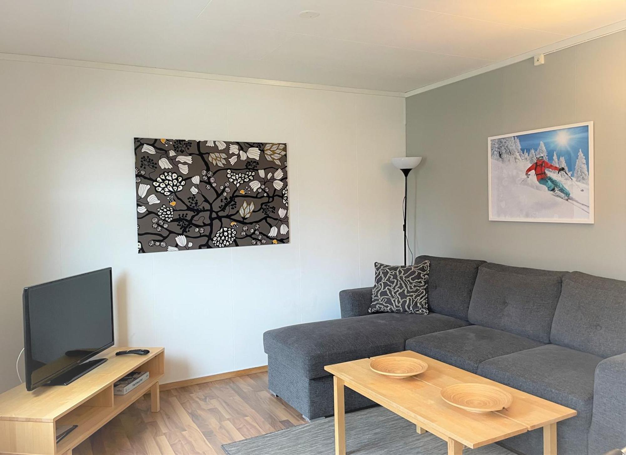 Lassiebyn 10 Entire Apartment With Parking & Kitchen Branäs Exteriér fotografie